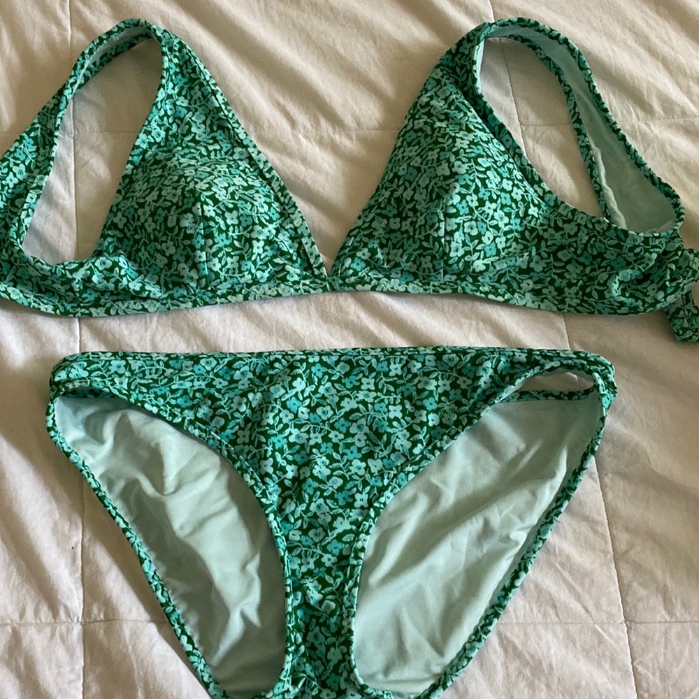 Aerie floral bikini!!